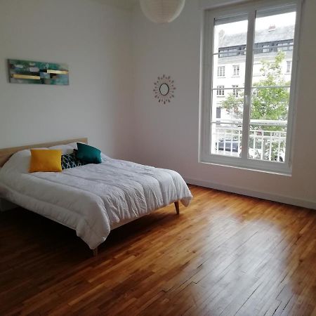 Appartement 1-6 pers situé entre les ponts Saumur Extérieur photo
