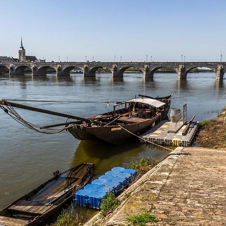 Appartement 1-6 pers situé entre les ponts Saumur Extérieur photo