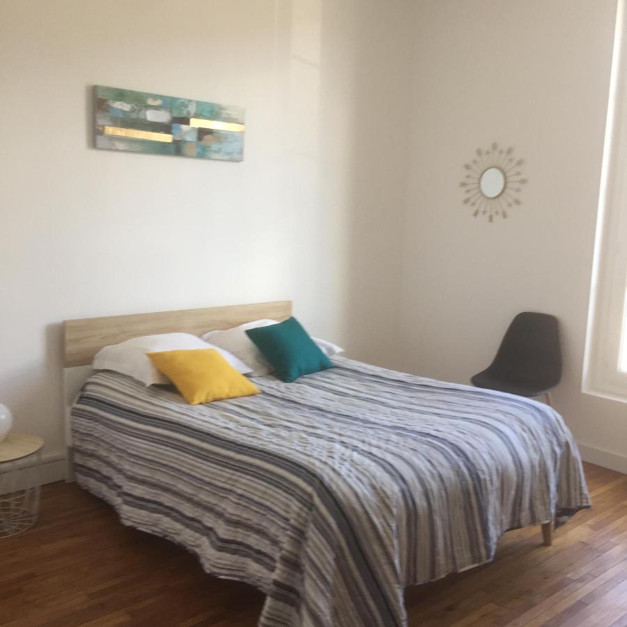 Appartement 1-6 pers situé entre les ponts Saumur Extérieur photo