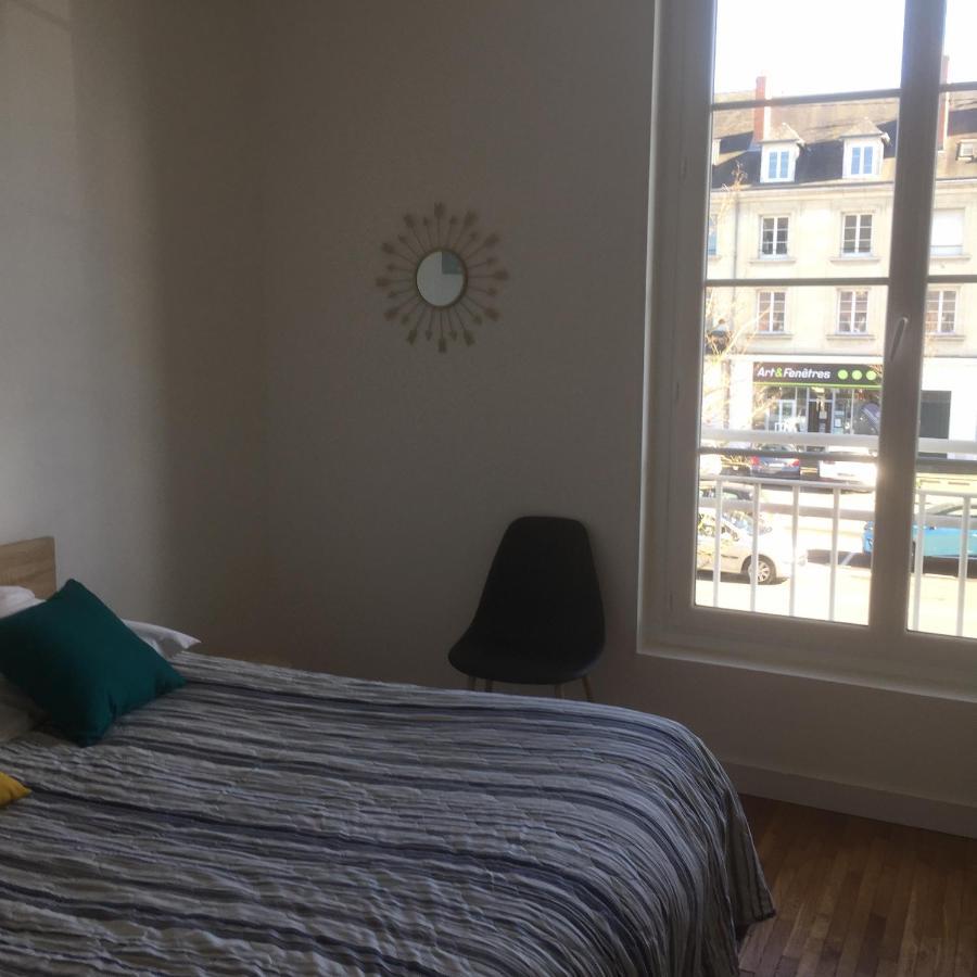 Appartement 1-6 pers situé entre les ponts Saumur Extérieur photo